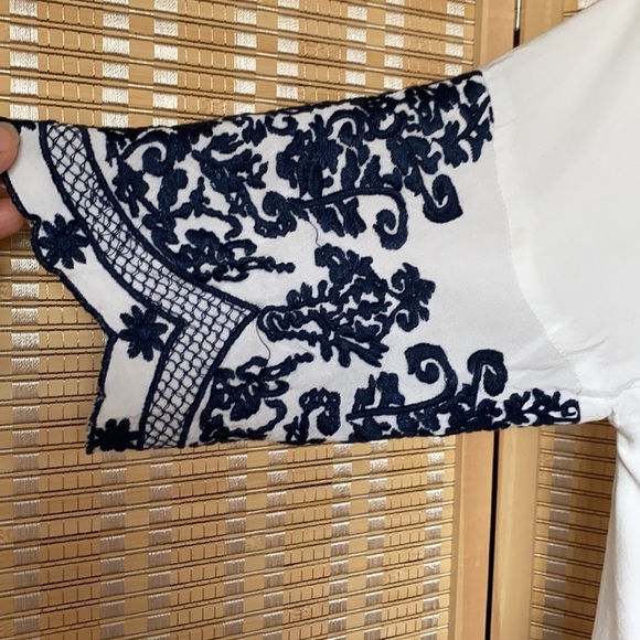 SOLITAIRE SWIM RAGLAN CREW NECK WHITE W. NAVY BLUE EMBROIDERY TUNIC/COVER‎ UP  L - Picture 6 of 9